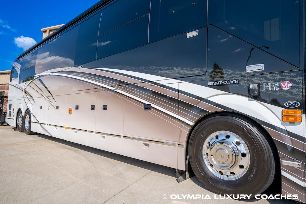 Coach thumbnail