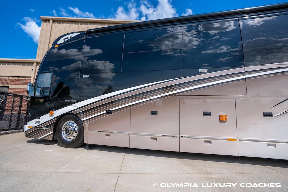 Coach thumbnail