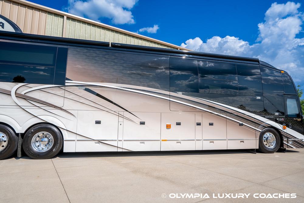 Coach thumbnail