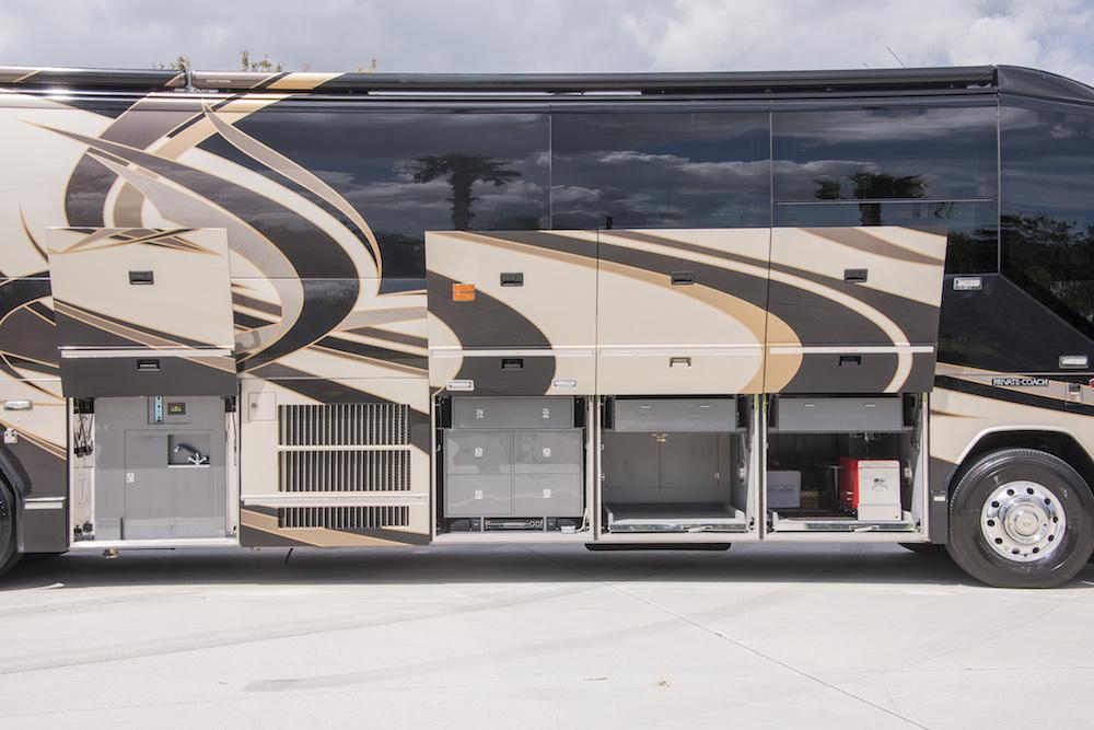 Coach thumbnail