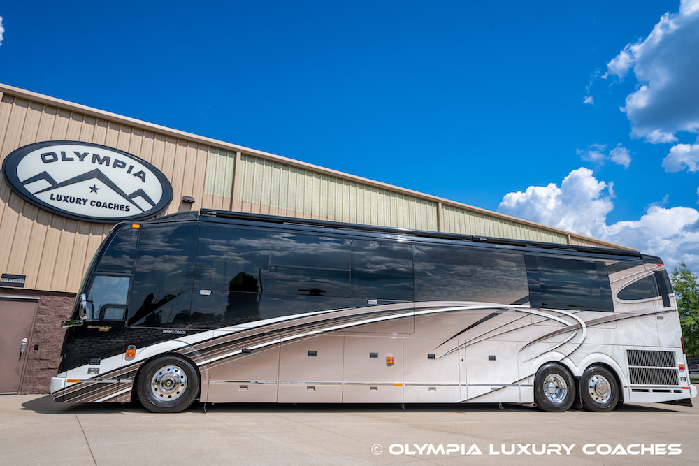 Coach thumbnail