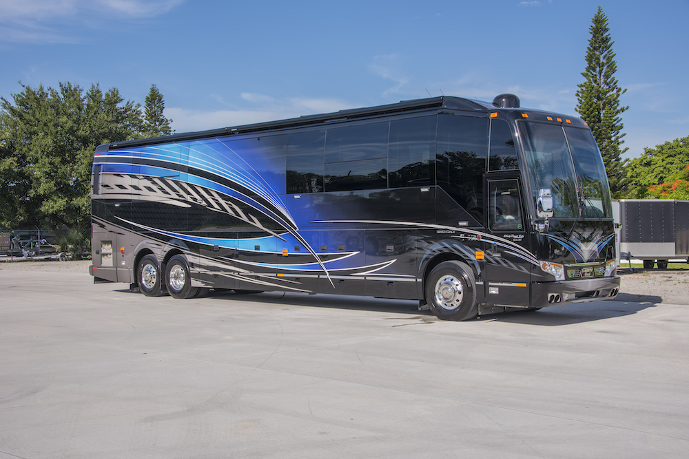 2017 Elegant Lady H3-45
