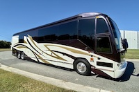 2010 Featherlite H3-45